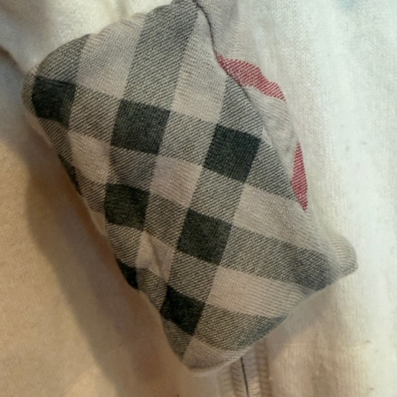 Burberry Cream Zip-Up Hoodie with Plaid Details - Picture 5 of 6